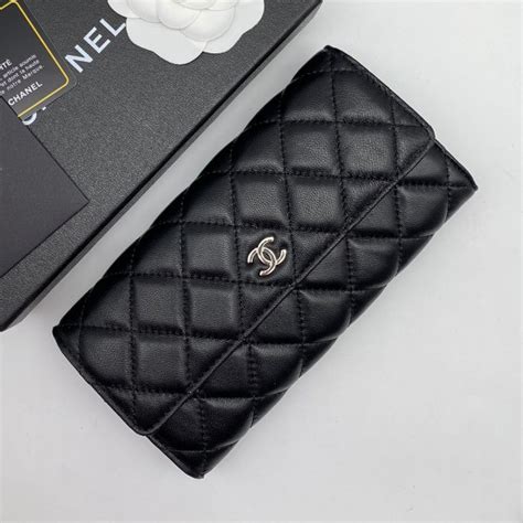 chanel กระเป าสตางค bi fold wallet black caviar shw|Chanel Black Quilted Caviar Wallet On Chain Gold Hardware, .